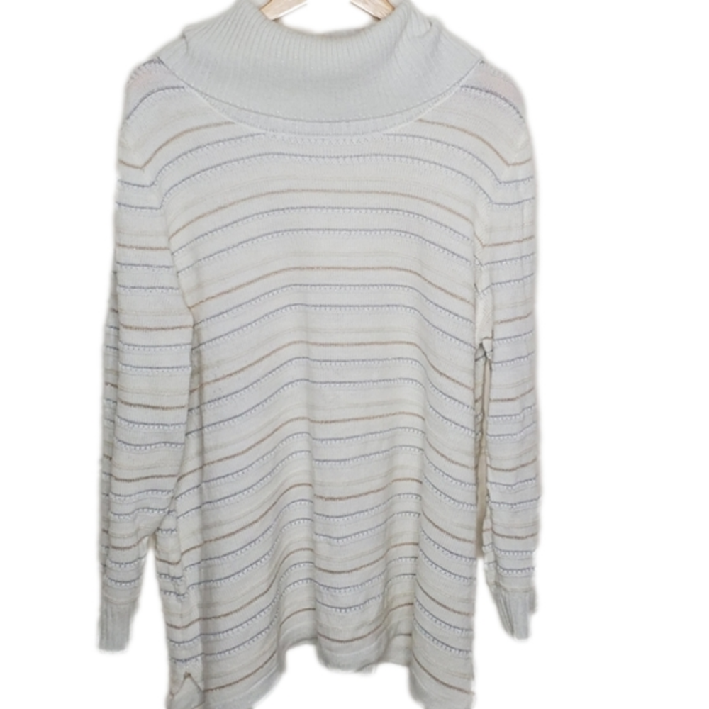 Basic Editions cozy turtle neck sweater